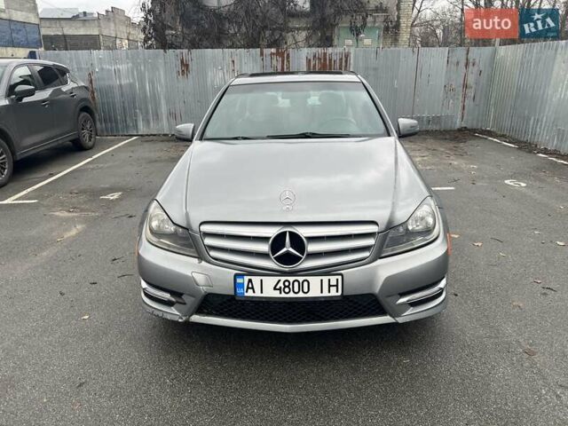 Серый Мерседес Ц-Класс, объемом двигателя 1.8 л и пробегом 192 тыс. км за 8500 $, фото 1 на Automoto.ua