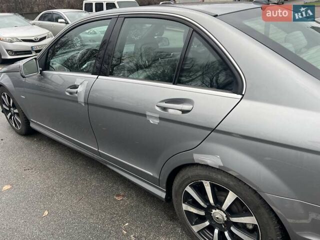 Серый Мерседес Ц-Класс, объемом двигателя 1.8 л и пробегом 192 тыс. км за 8500 $, фото 9 на Automoto.ua