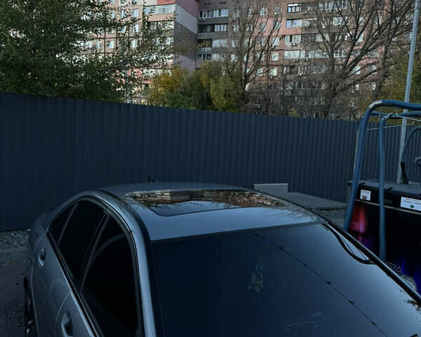 Серый Мерседес Ц-Класс, объемом двигателя 3 л и пробегом 195 тыс. км за 14500 $, фото 22 на Automoto.ua