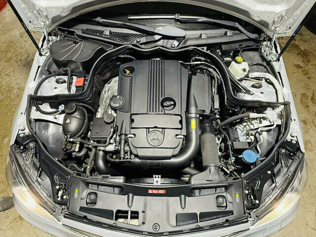 Серый Мерседес Ц-Класс, объемом двигателя 1.8 л и пробегом 133 тыс. км за 13500 $, фото 20 на Automoto.ua