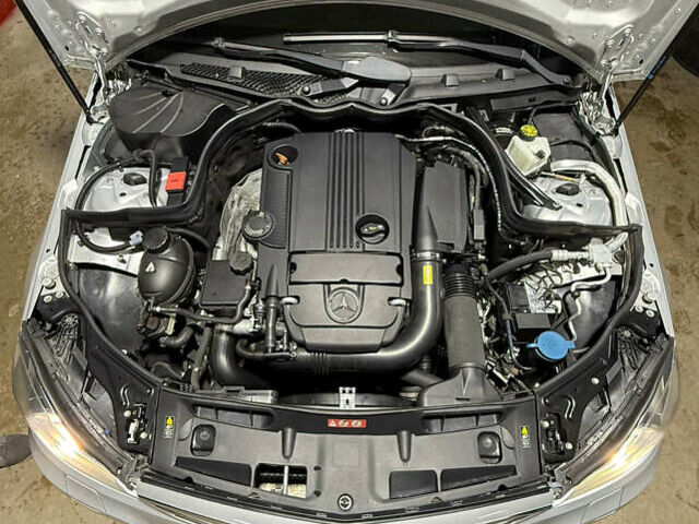 Сірий Мерседес Ц-Клас, об'ємом двигуна 1.8 л та пробігом 133 тис. км за 13500 $, фото 28 на Automoto.ua