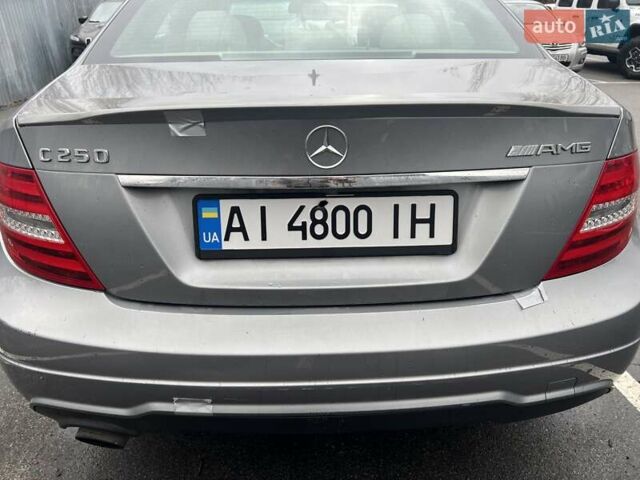Серый Мерседес Ц-Класс, объемом двигателя 1.8 л и пробегом 192 тыс. км за 8500 $, фото 7 на Automoto.ua