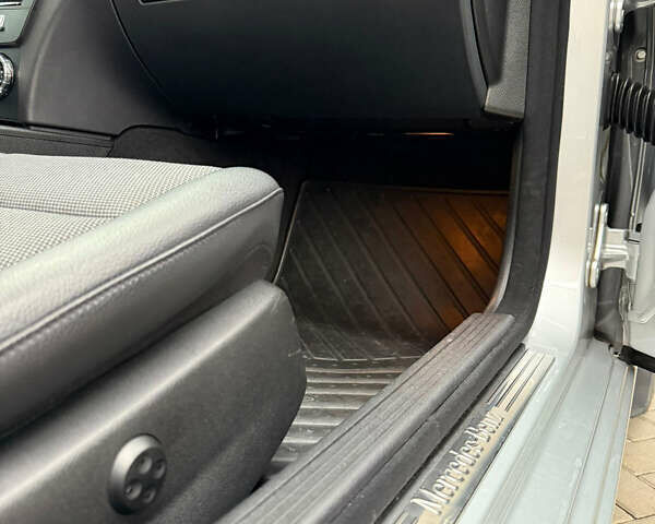 Сірий Мерседес Ц-Клас, об'ємом двигуна 1.8 л та пробігом 133 тис. км за 13500 $, фото 11 на Automoto.ua