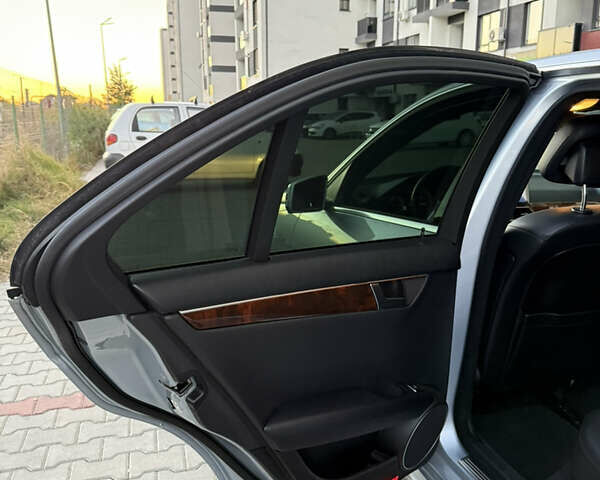 Мерседес Ц-Класс 2012 в Одессе на Automoto.ua Серый Мерседес Ц-Класс, объемом двигателя 1.8 л и пробегом 61 тыс. км за 11000 $, фото 9 на Automoto.ua