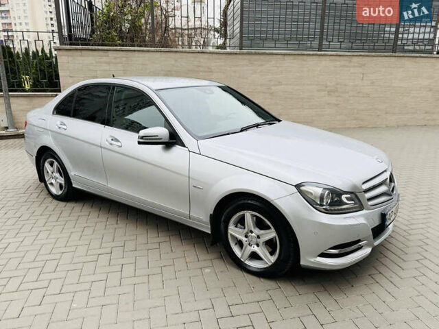 Серый Мерседес Ц-Класс, объемом двигателя 1.8 л и пробегом 133 тыс. км за 13500 $, фото 7 на Automoto.ua
