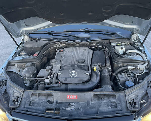 Сірий Мерседес Ц-Клас, об'ємом двигуна 1.8 л та пробігом 81 тис. км за 15300 $, фото 26 на Automoto.ua