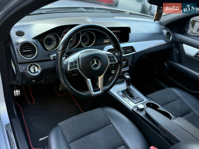 Мерседес Ц-Класс 2013 в Одессе на Automoto.ua Серый Мерседес Ц-Класс, объемом двигателя 1.8 л и пробегом 196 тыс. км за 11900 $, фото 42 на Automoto.ua