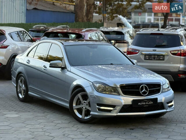 Мерседес Ц-Класс 2013 в Одессе на Automoto.ua Серый Мерседес Ц-Класс, объемом двигателя 1.8 л и пробегом 196 тыс. км за 11900 $, фото 16 на Automoto.ua