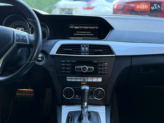 Мерседес Ц-Класс 2013 в Одессе на Automoto.ua Серый Мерседес Ц-Класс, объемом двигателя 1.8 л и пробегом 196 тыс. км за 11900 $, фото 47 на Automoto.ua