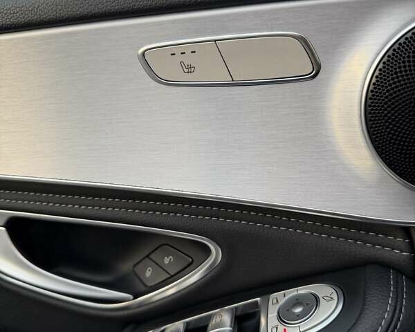 Серый Мерседес Ц-Класс, объемом двигателя 2.15 л и пробегом 265 тыс. км за 18700 $, фото 10 на Automoto.ua