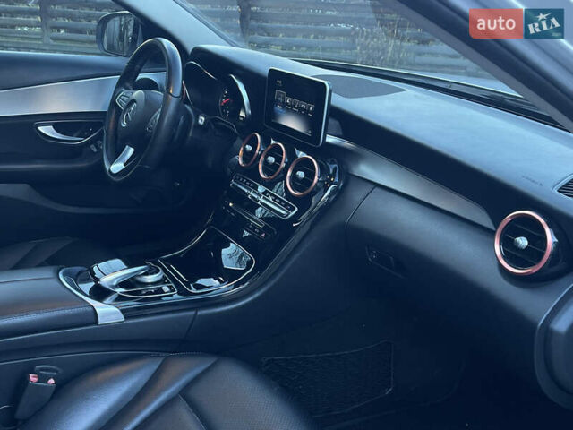 Серый Мерседес Ц-Класс, объемом двигателя 1.6 л и пробегом 126 тыс. км за 17200 $, фото 26 на Automoto.ua