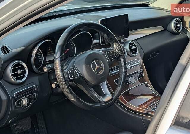 Серый Мерседес Ц-Класс, объемом двигателя 1.99 л и пробегом 188 тыс. км за 20300 $, фото 12 на Automoto.ua