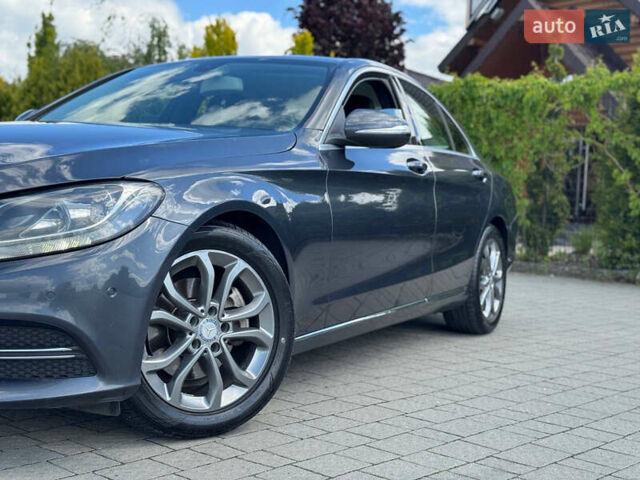 Серый Мерседес Ц-Класс, объемом двигателя 2.14 л и пробегом 308 тыс. км за 16999 $, фото 23 на Automoto.ua