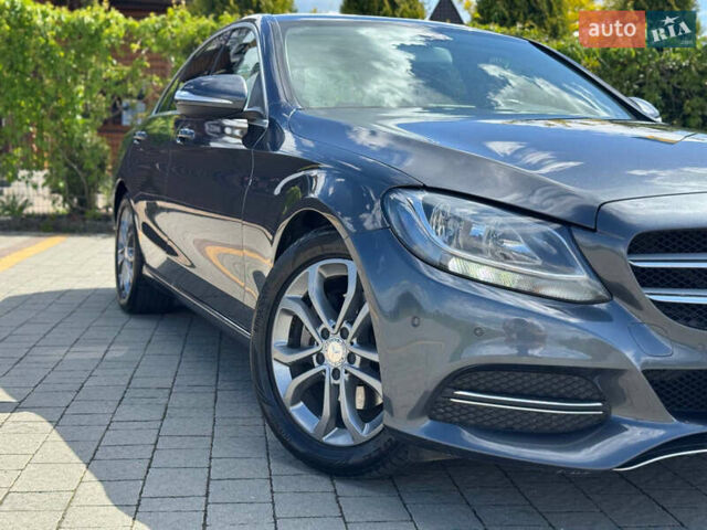 Серый Мерседес Ц-Класс, объемом двигателя 2.14 л и пробегом 308 тыс. км за 16999 $, фото 19 на Automoto.ua