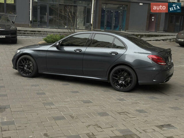 Серый Мерседес Ц-Класс, объемом двигателя 1.99 л и пробегом 152 тыс. км за 19000 $, фото 3 на Automoto.ua