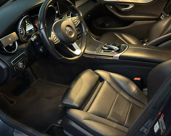 Сірий Мерседес Ц-Клас, об'ємом двигуна 1.99 л та пробігом 161 тис. км за 18000 $, фото 8 на Automoto.ua