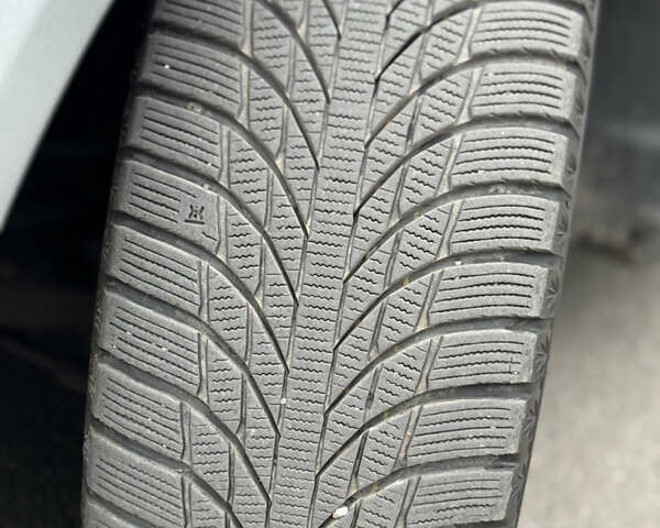 Сірий Мерседес Ц-Клас, об'ємом двигуна 1.8 л та пробігом 170 тис. км за 11999 $, фото 50 на Automoto.ua