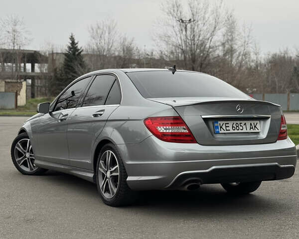 Сірий Мерседес Ц-Клас, об'ємом двигуна 1.8 л та пробігом 170 тис. км за 11999 $, фото 8 на Automoto.ua