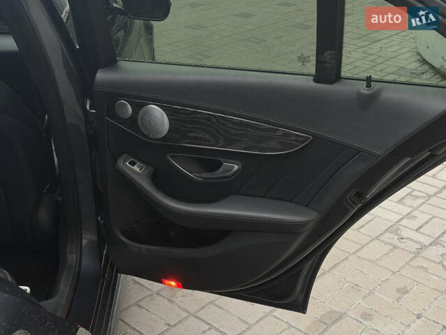 Серый Мерседес Ц-Класс, объемом двигателя 1.99 л и пробегом 152 тыс. км за 19000 $, фото 15 на Automoto.ua