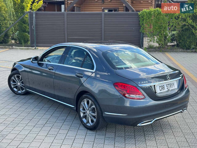 Серый Мерседес Ц-Класс, объемом двигателя 2.14 л и пробегом 308 тыс. км за 16999 $, фото 11 на Automoto.ua