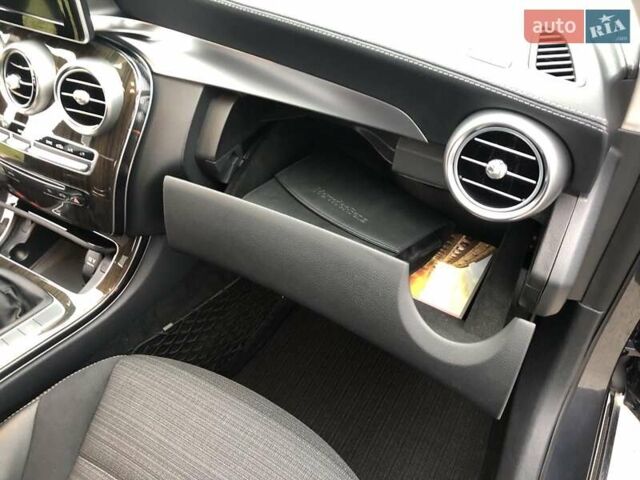 Серый Мерседес Ц-Класс, объемом двигателя 2.14 л и пробегом 199 тыс. км за 16900 $, фото 16 на Automoto.ua