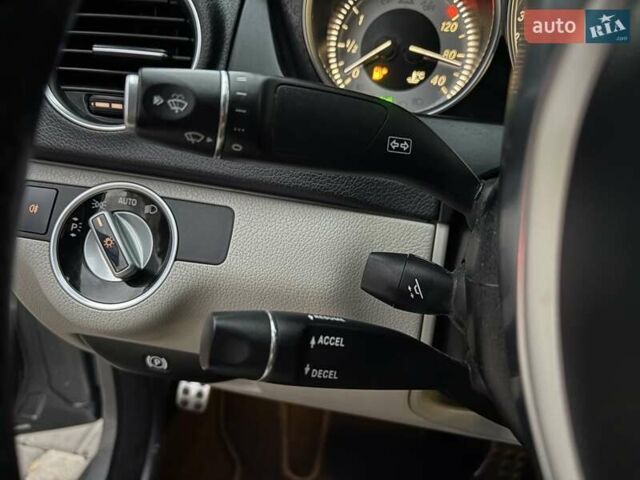 Мерседес Ц-Класс 2014 в Одессе на Automoto.ua Серый Мерседес Ц-Класс, объемом двигателя 1.8 л и пробегом 163 тыс. км за 13300 $, фото 42 на Automoto.ua