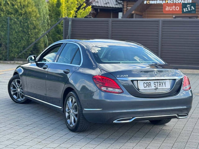 Серый Мерседес Ц-Класс, объемом двигателя 2.14 л и пробегом 308 тыс. км за 16999 $, фото 3 на Automoto.ua