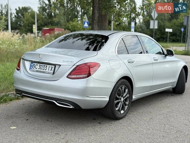Серый Мерседес Ц-Класс, объемом двигателя 2.1 л и пробегом 260 тыс. км за 19700 $, фото 6 на Automoto.ua