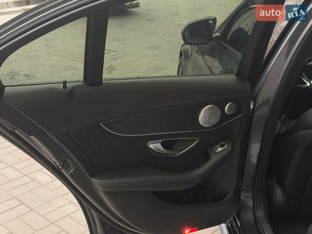 Серый Мерседес Ц-Класс, объемом двигателя 1.99 л и пробегом 155 тыс. км за 19000 $, фото 16 на Automoto.ua