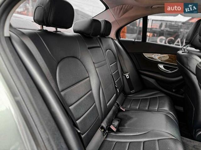 Мерседес Ц-Класс 2014 в Киеве на Automoto.ua Серый Мерседес Ц-Класс, объемом двигателя 1.99 л и пробегом 220 тыс. км за 14900 $, фото 36 на Automoto.ua