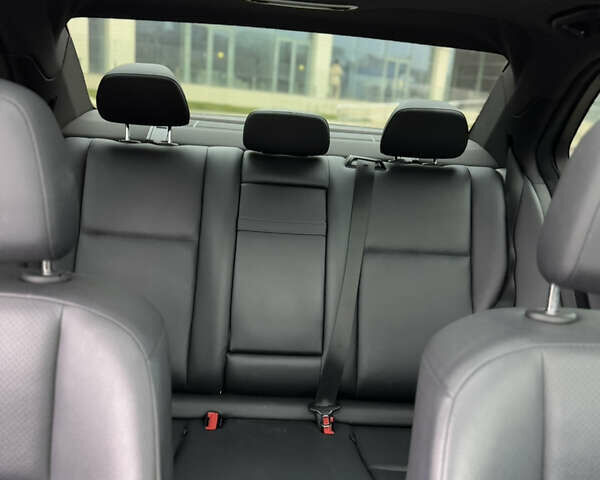 Сірий Мерседес Ц-Клас, об'ємом двигуна 1.8 л та пробігом 170 тис. км за 11999 $, фото 26 на Automoto.ua