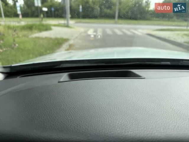 Серый Мерседес Ц-Класс, объемом двигателя 2.1 л и пробегом 260 тыс. км за 19700 $, фото 18 на Automoto.ua