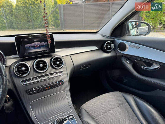 Серый Мерседес Ц-Класс, объемом двигателя 2.14 л и пробегом 308 тыс. км за 16999 $, фото 52 на Automoto.ua