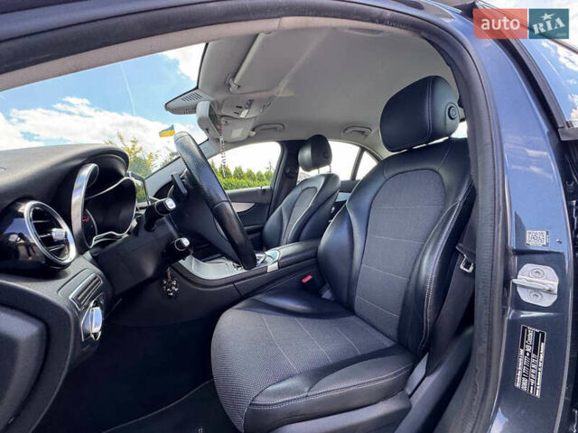 Серый Мерседес Ц-Класс, объемом двигателя 2.14 л и пробегом 308 тыс. км за 16999 $, фото 43 на Automoto.ua