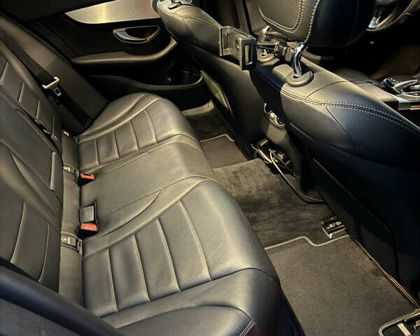 Сірий Мерседес Ц-Клас, об'ємом двигуна 1.99 л та пробігом 161 тис. км за 18000 $, фото 16 на Automoto.ua