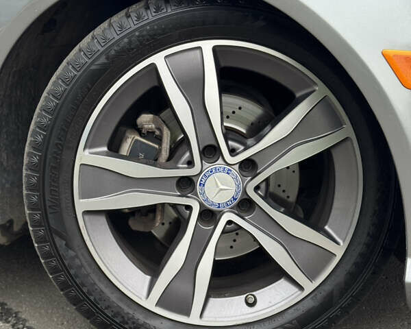 Сірий Мерседес Ц-Клас, об'ємом двигуна 1.8 л та пробігом 170 тис. км за 11999 $, фото 46 на Automoto.ua