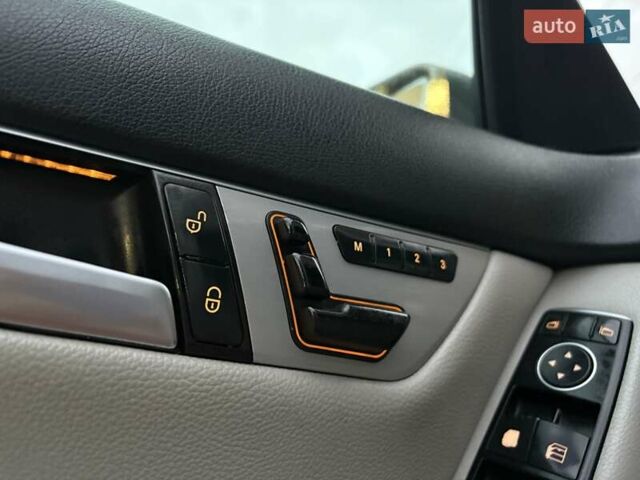 Мерседес Ц-Класс 2014 в Одессе на Automoto.ua Серый Мерседес Ц-Класс, объемом двигателя 1.8 л и пробегом 163 тыс. км за 13300 $, фото 34 на Automoto.ua