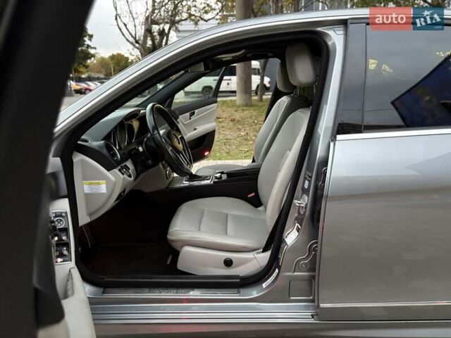 Мерседес Ц-Класс 2014 в Одессе на Automoto.ua Серый Мерседес Ц-Класс, объемом двигателя 1.8 л и пробегом 163 тыс. км за 13300 $, фото 36 на Automoto.ua