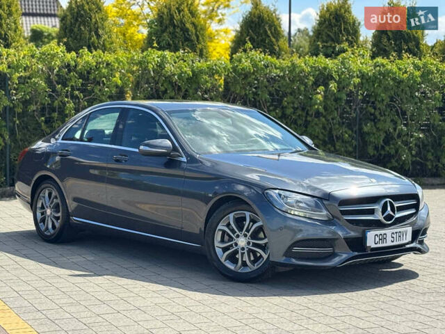 Серый Мерседес Ц-Класс, объемом двигателя 2.14 л и пробегом 308 тыс. км за 16999 $, фото 15 на Automoto.ua