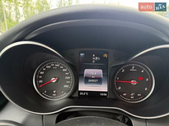 Серый Мерседес Ц-Класс, объемом двигателя 2.1 л и пробегом 260 тыс. км за 19700 $, фото 12 на Automoto.ua