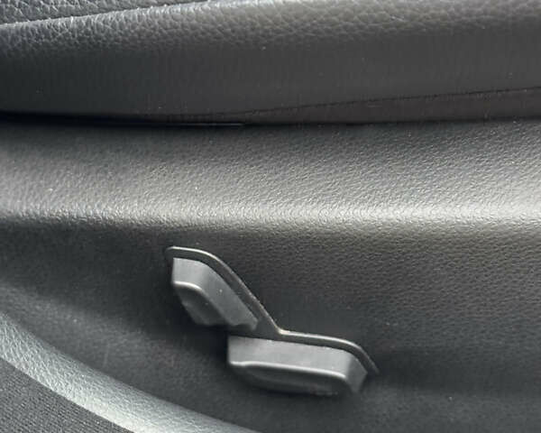 Сірий Мерседес Ц-Клас, об'ємом двигуна 1.8 л та пробігом 170 тис. км за 11999 $, фото 25 на Automoto.ua