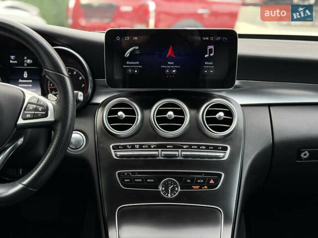 Серый Мерседес Ц-Класс, объемом двигателя 1.99 л и пробегом 200 тыс. км за 17100 $, фото 46 на Automoto.ua