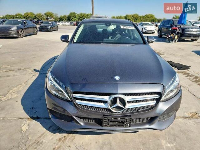 Сірий Мерседес Ц-Клас, об'ємом двигуна 2 л та пробігом 57 тис. км за 3500 $, фото 4 на Automoto.ua