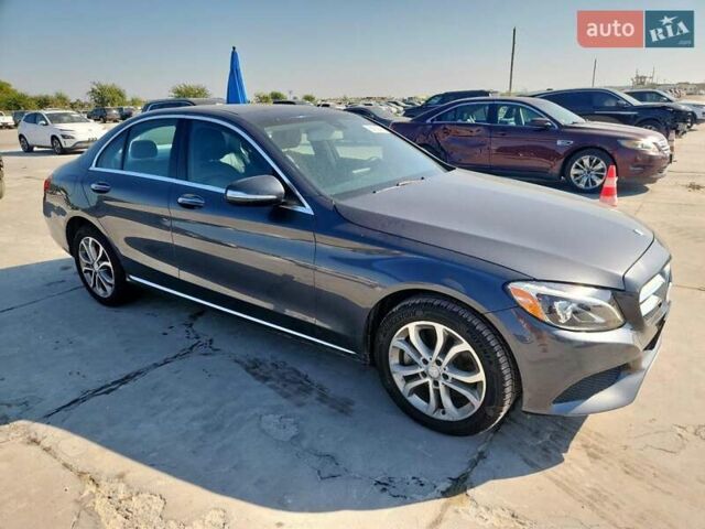 Сірий Мерседес Ц-Клас, об'ємом двигуна 2 л та пробігом 57 тис. км за 3500 $, фото 3 на Automoto.ua