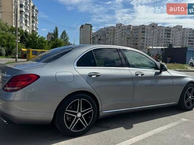 Сірий Мерседес Ц-Клас, об'ємом двигуна 2 л та пробігом 122 тис. км за 24100 $, фото 1 на Automoto.ua