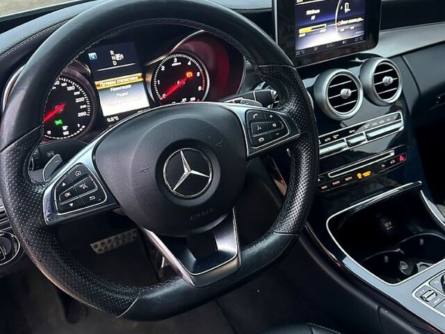 Серый Мерседес Ц-Класс, объемом двигателя 2.1 л и пробегом 285 тыс. км за 16500 $, фото 9 на Automoto.ua