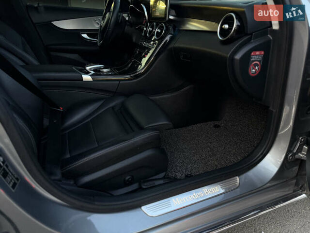 Серый Мерседес Ц-Класс, объемом двигателя 1.6 л и пробегом 101 тыс. км за 21000 $, фото 43 на Automoto.ua