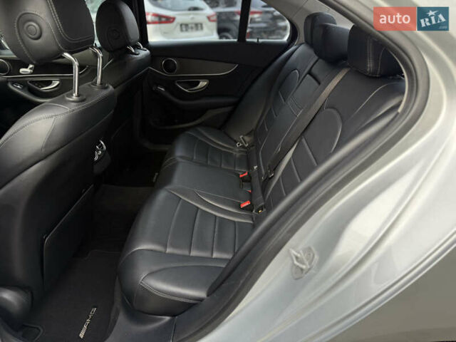 Серый Мерседес Ц-Класс, объемом двигателя 1.99 л и пробегом 200 тыс. км за 17100 $, фото 39 на Automoto.ua