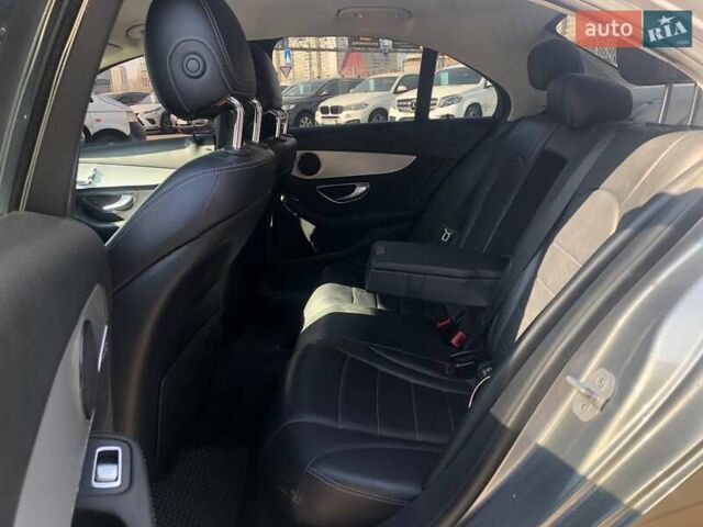 Серый Мерседес Ц-Класс, объемом двигателя 1.99 л и пробегом 150 тыс. км за 18490 $, фото 8 на Automoto.ua