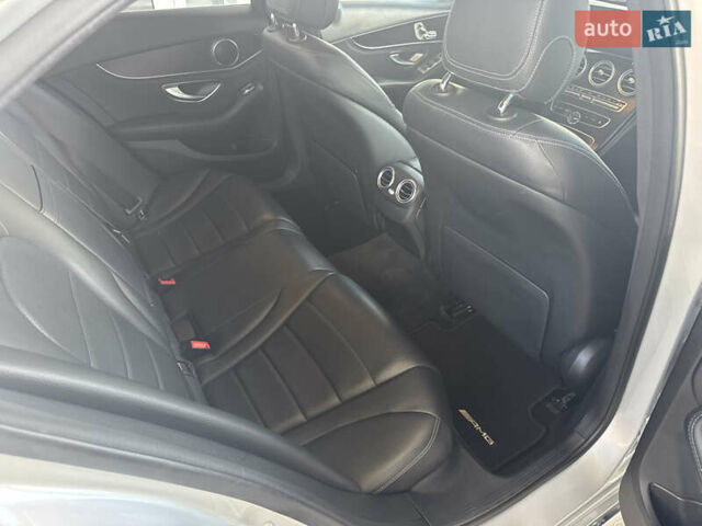 Серый Мерседес Ц-Класс, объемом двигателя 0 л и пробегом 201 тыс. км за 17500 $, фото 14 на Automoto.ua